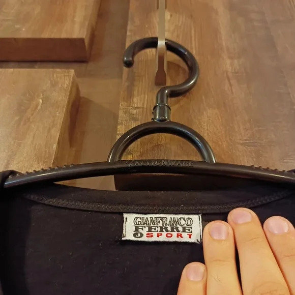 Gian Franco Ferre Longsleeve Tees - Picture 3 of 4